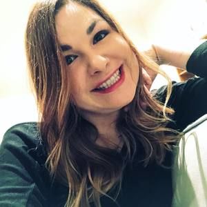 Meet your Posher, Leigh